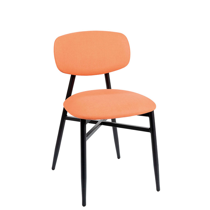 Silla brooklyn negro asiento y respaldo tapizado teja