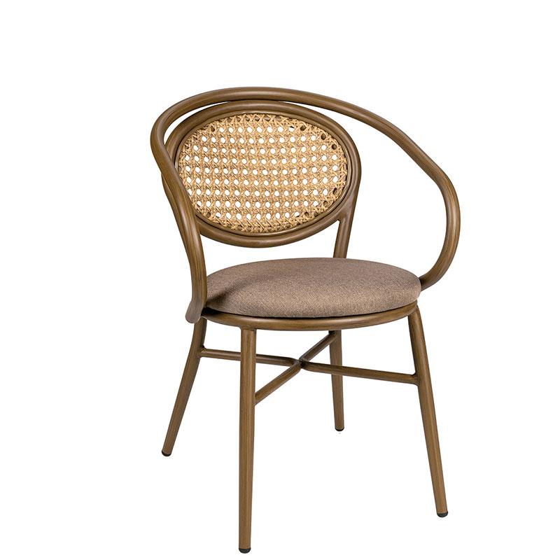 Silla Dallas negro respaldo y asiento tapizado mekong