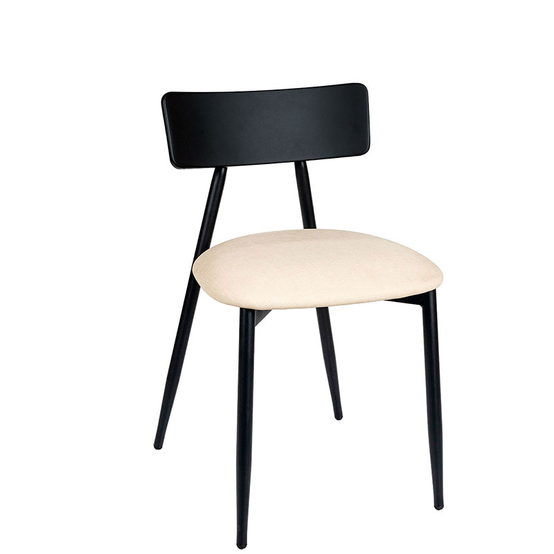 Silla Dallas negro tapizado arena